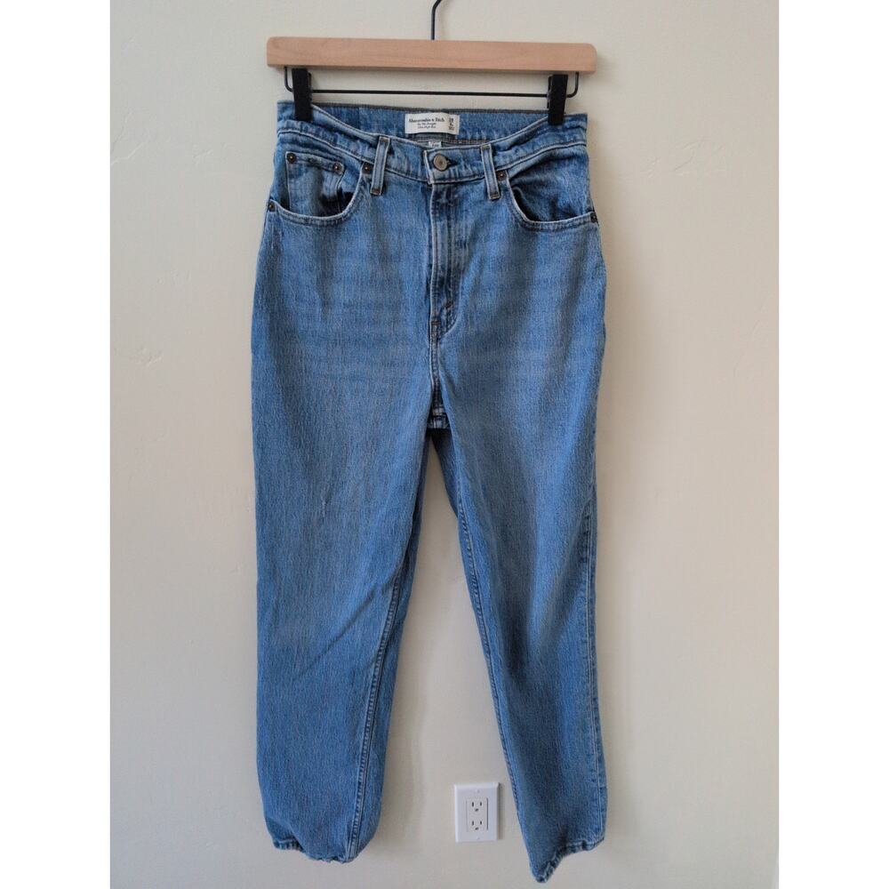 Abercrombie and Fitch 90s Straight Ultra High Rise Curve Love size 28 - Picture 2 of 4